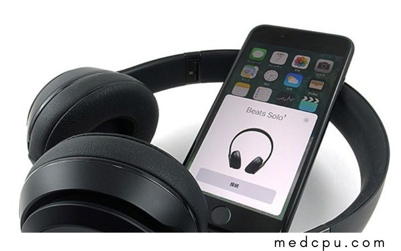 How to connect Beats wireless headphones to iPhone
